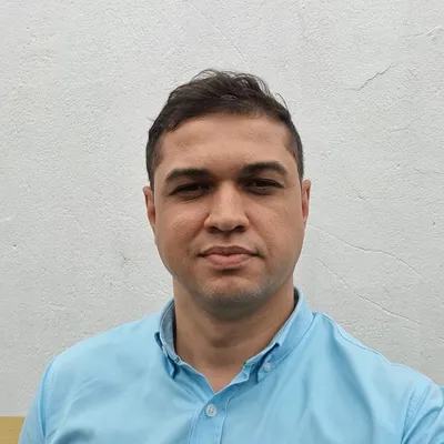embaixador helder lopes