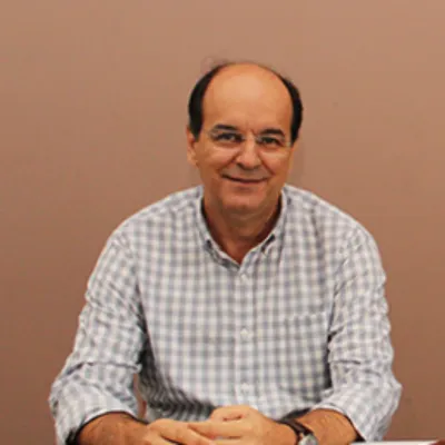 embaixador maurício bitencourt