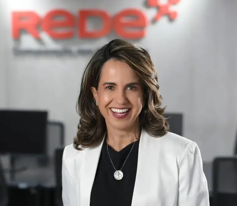 Flávia Rios