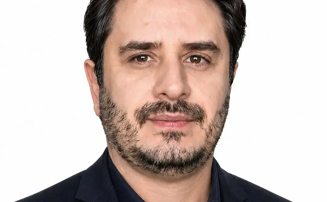 Robert Souza